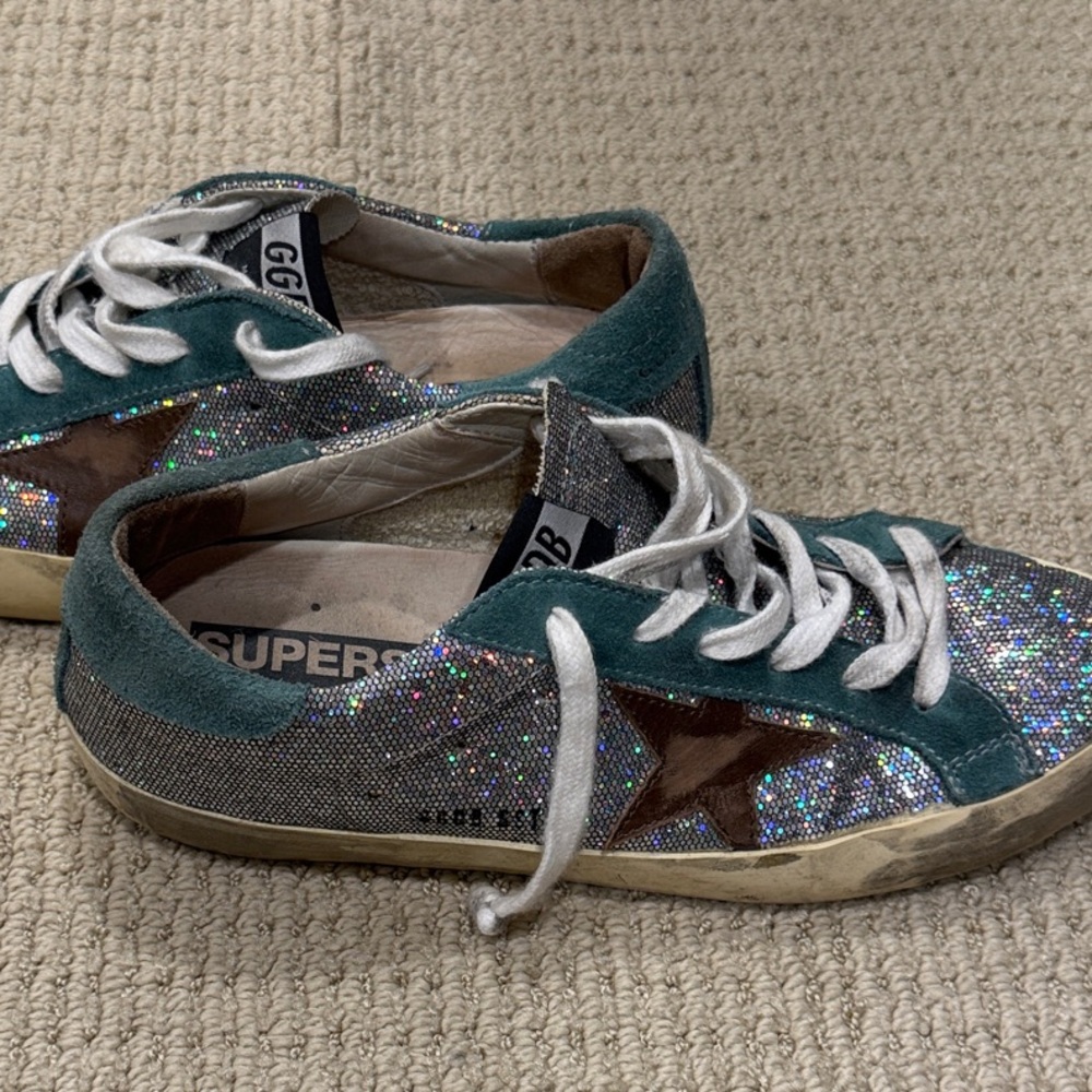 Golden Goose Authentic Mermaid Sparkle, turquoise suede and brown leather star